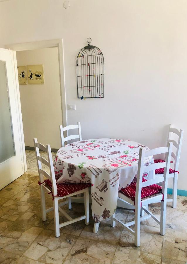 Peaceful Apartment 1 Minute Walk To The Beach เวนติมิญา ภายนอก รูปภาพ
